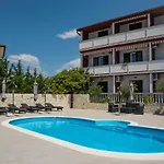 With Swimming Pool Lopar, Rab - 22978