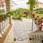 Appartement With Swimming Pool Lopar, Rab - 22978