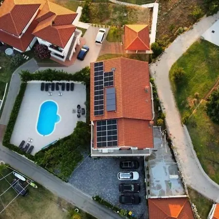 Apartment With A Swimming Pool Lopar, Rab - 22978 Lopar