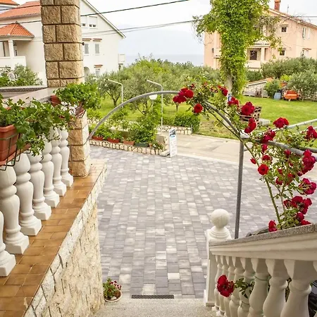 Apartment With A Swimming Pool Lopar, Rab - 22978