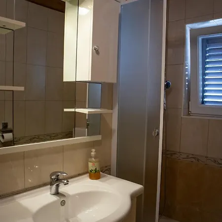 Apartment With A Swimming Pool Lopar, Rab - 22978 Lopar